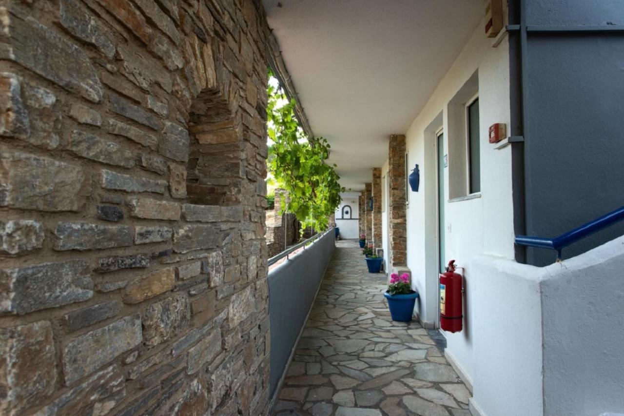 Argo Rooms & Studios Agioi Apostoloi  Bagian luar foto