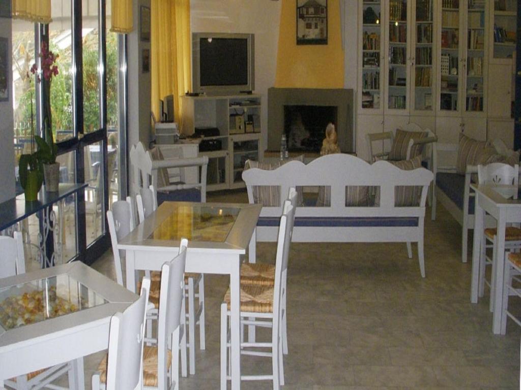 Argo Rooms & Studios Agioi Apostoloi  Bagian luar foto
